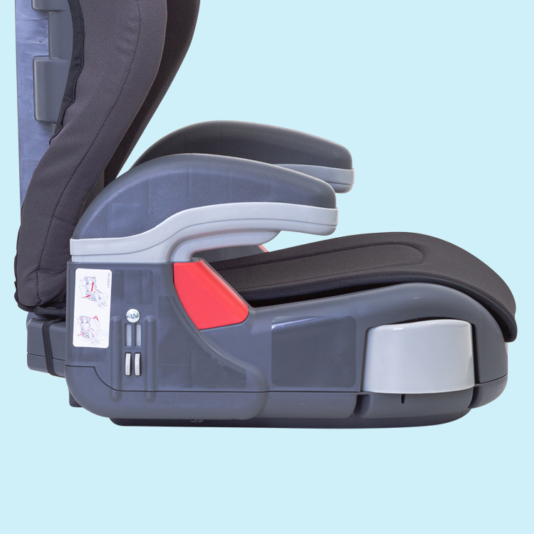 Side angle of height-adjustable arm rests on Graco Junior Maxi R44 car seat